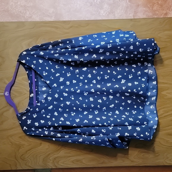 Navy Floral Blouse with V-Neck and Bell Layered Sleeves - Picture 1 of 8